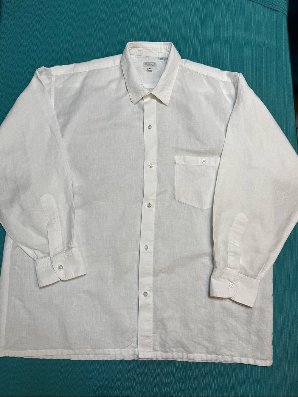Rene Men’s White Solid Dress Shirt XL 100% Linen Long Sleeve Regular Fit
-